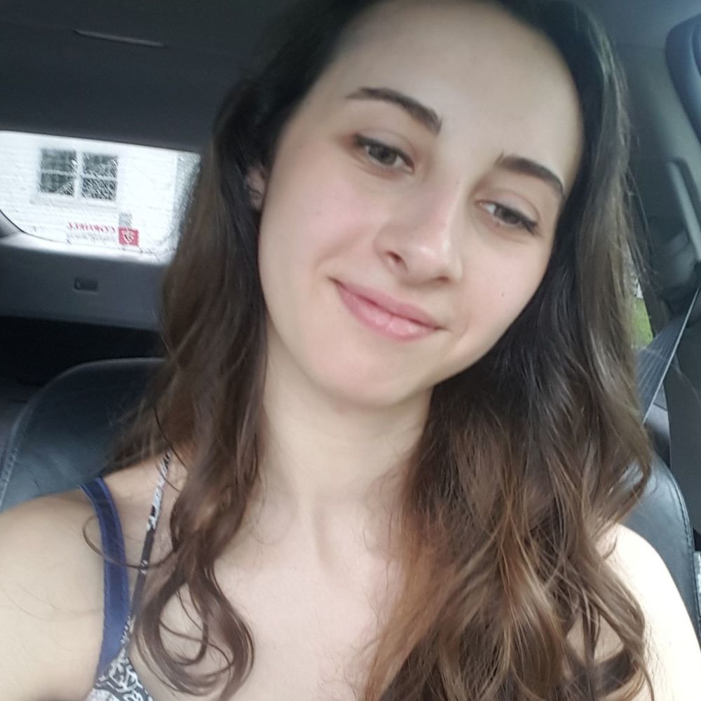 Meet your Posher, Sierra